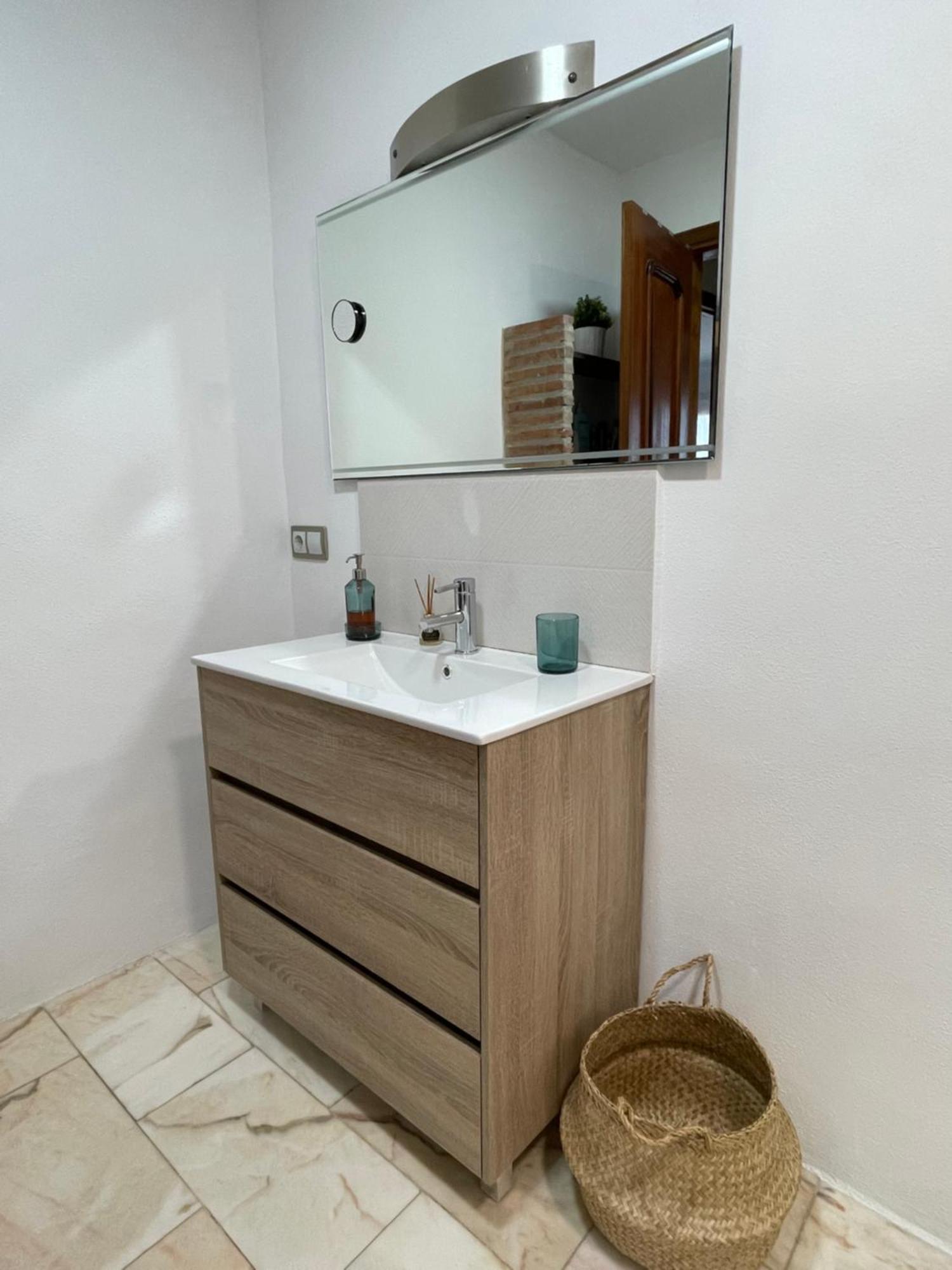 Apartamento Alyanna Михас Экстерьер фото